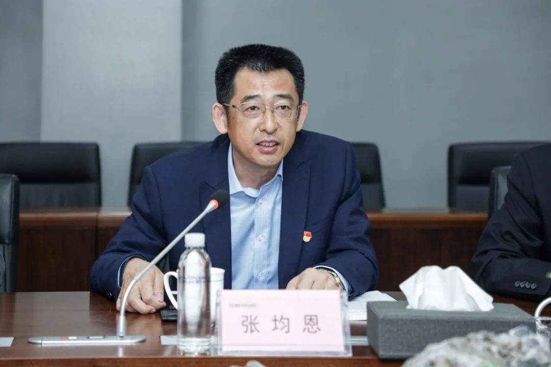 以党建促营业，，，，，以营业强党建——青岛西海岸公用事业集团考察必发智能