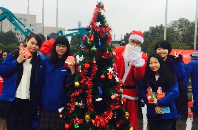 平安果驾到，，，，好事要来到