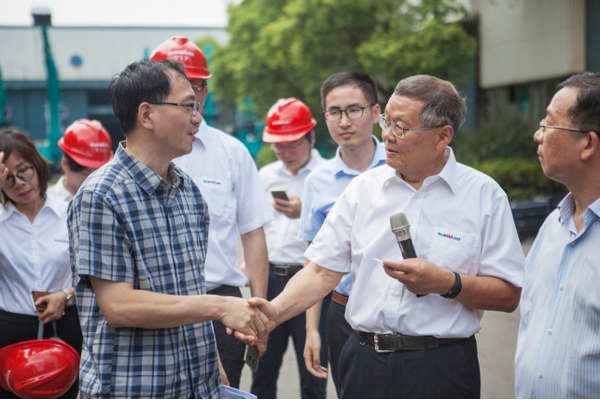 商务部相助司刘民强副司长一行调研必发智能