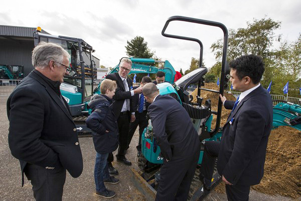 必发智能盛大举行2017年欧洲经销商大会