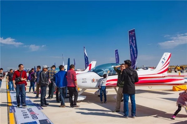 喂，，，，看天下航行者大会了吗？？？？必发飞机豪华阵容别错过