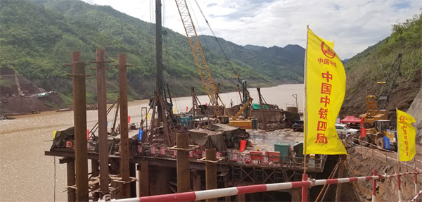 加入一带一起重大项目 必发智能旋挖钻扬名阿墨江特大桥