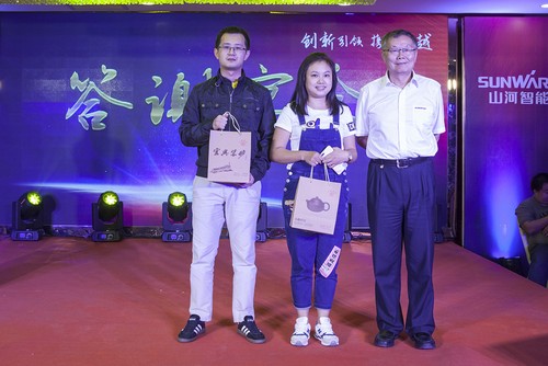 必发智能酷帅曾大虾，，，，，，一大波美图带你亲临北京BICES展