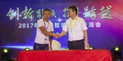 必发智能酷帅曾大虾，，，，，，一大波美图带你亲临北京BICES展