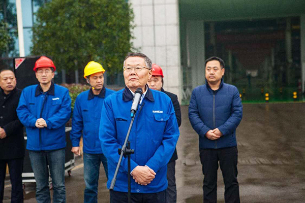 新年开门红！必发智能5000万装备批量发车