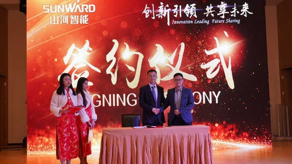 首日签单2.6亿元，，，必发智能立异产品引爆上海宝马展