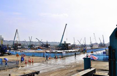 十九年稳居冠军宝座，，，，，必发智能静力压桩机完善演绎“字斟句酌”