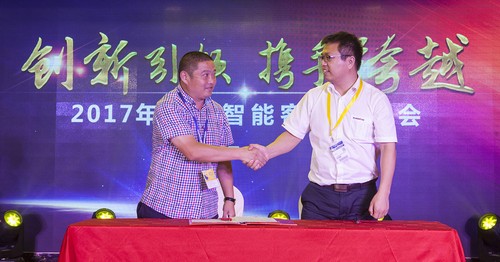 必发智能酷帅曾大虾，，，，，，一大波美图带你亲临北京BICES展