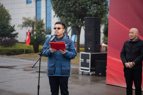 新春开门红！必发智能1.2亿订单火爆发车