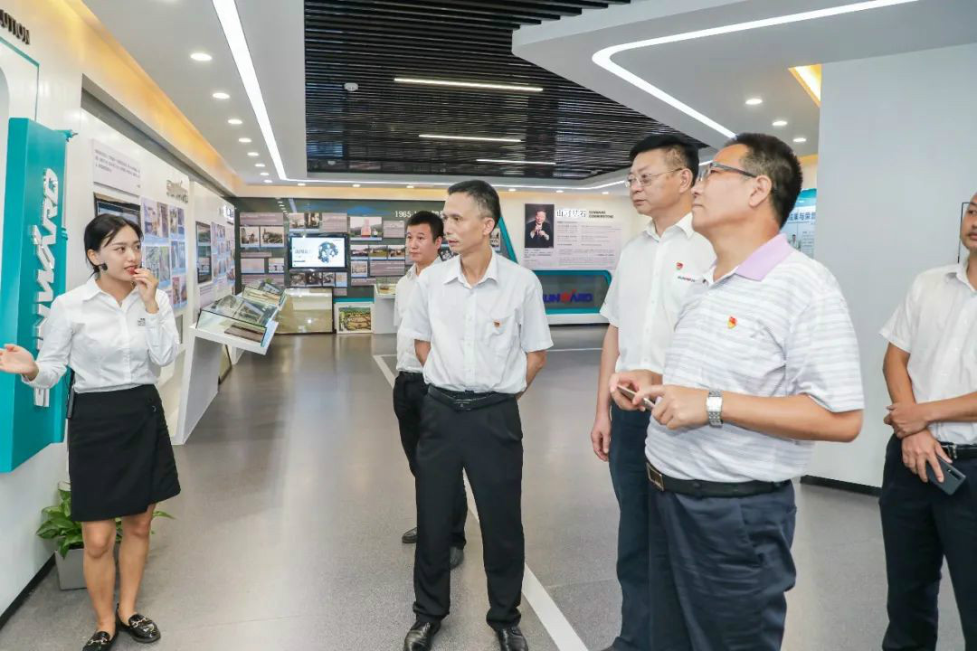 广州工控党建同盟联络员一行到必发智能开展事情对接