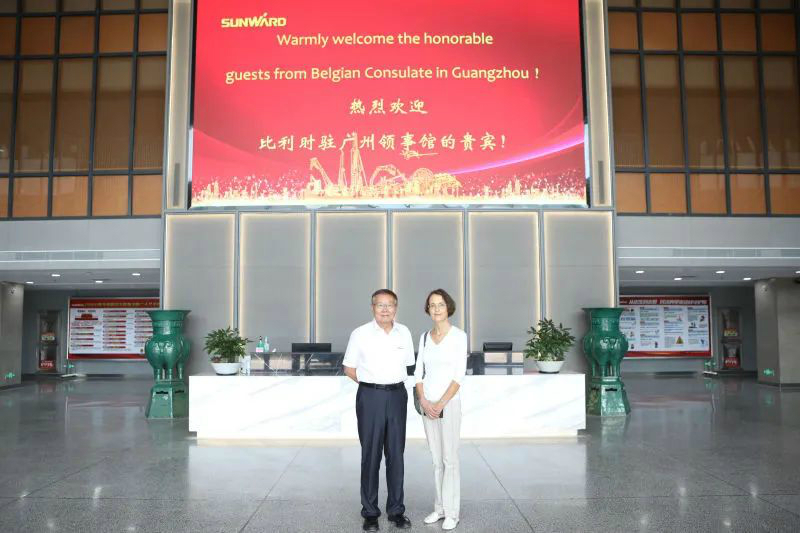 比利时商务领事到访必发智能