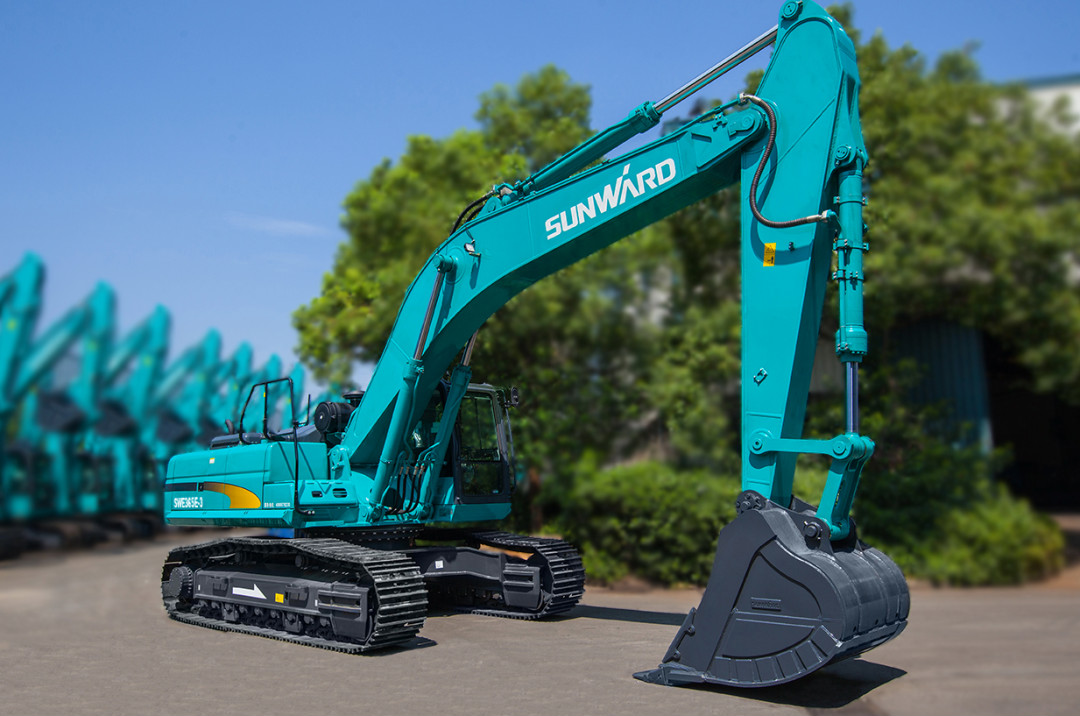 以先导式立异实现挖掘机从无到有，，，，，从小到大，，，，，从大到强！