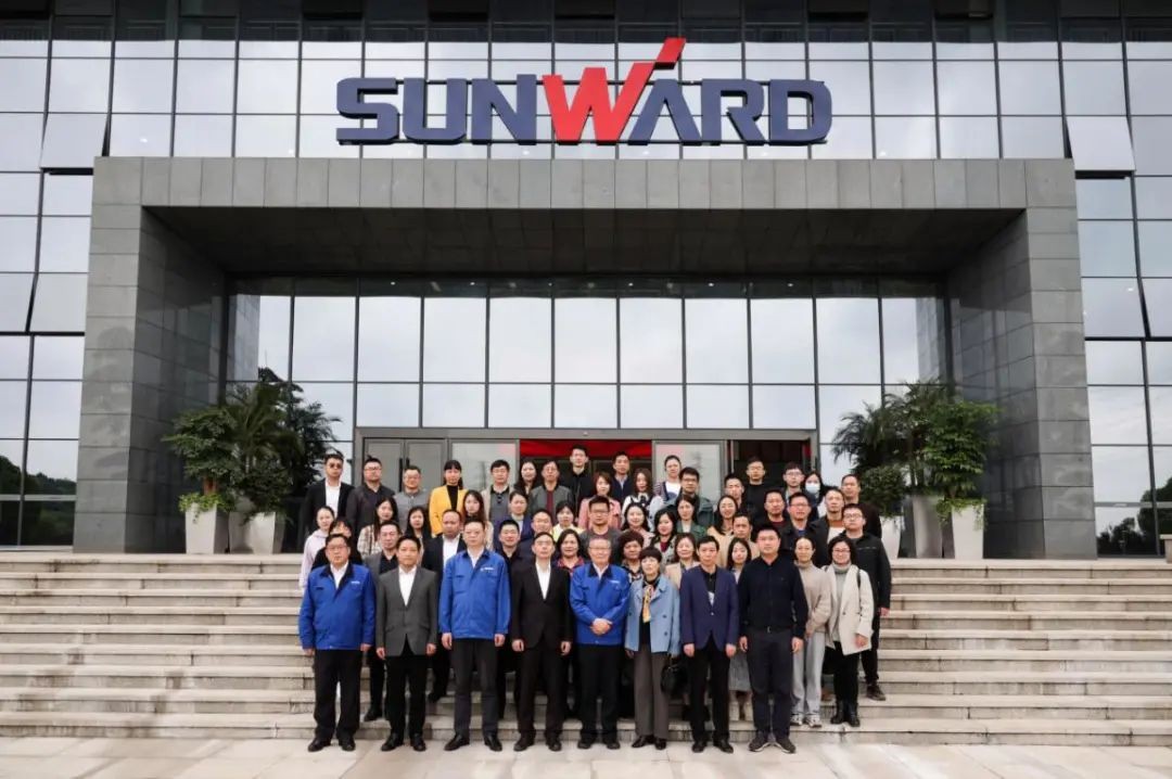 民主党派湖南省委机关青工委团队一行考察必发智能