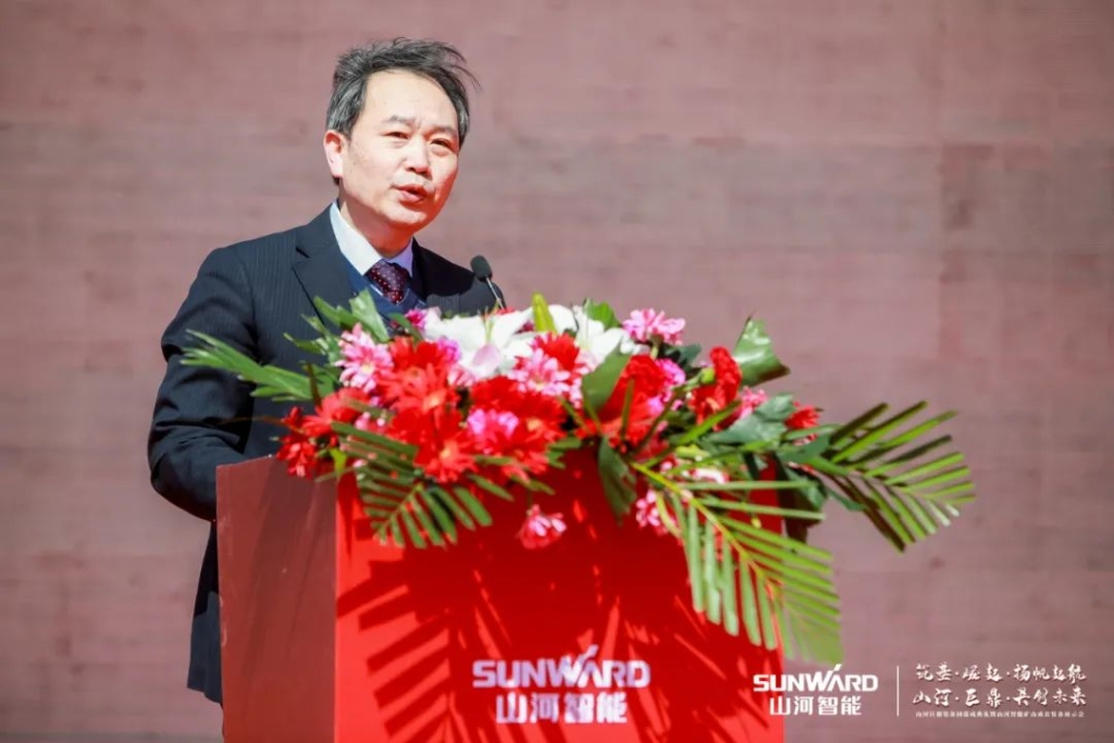 向绿色矿山进击！必发巨鼎装备园完工