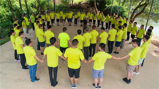 【夯基础 强执行 跨高度】2019必发智能挖掘机营销公司拓展训练营顺遂开展