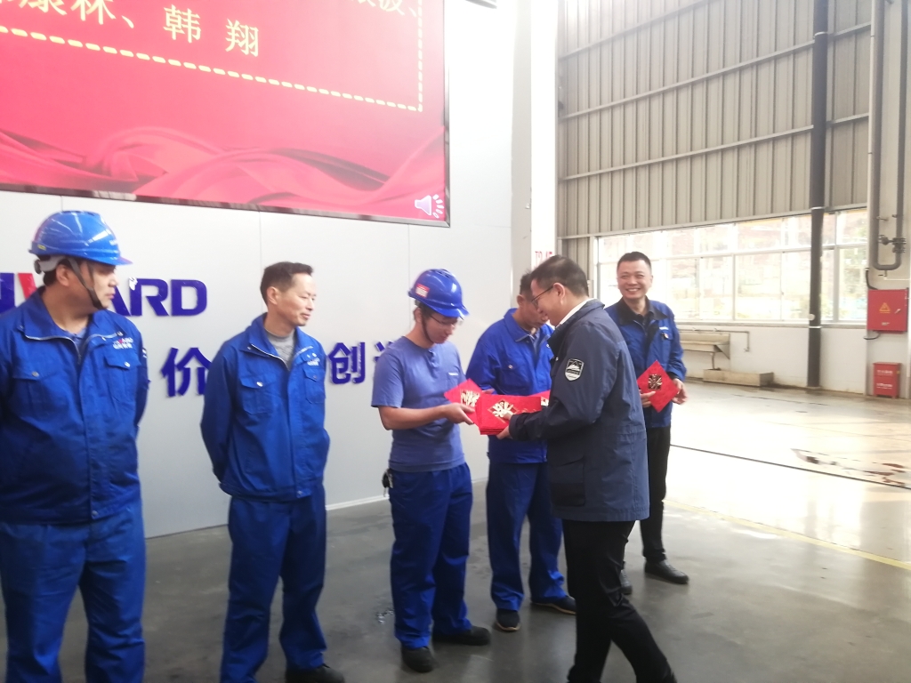 铸造手艺工匠 彰显必发魅力