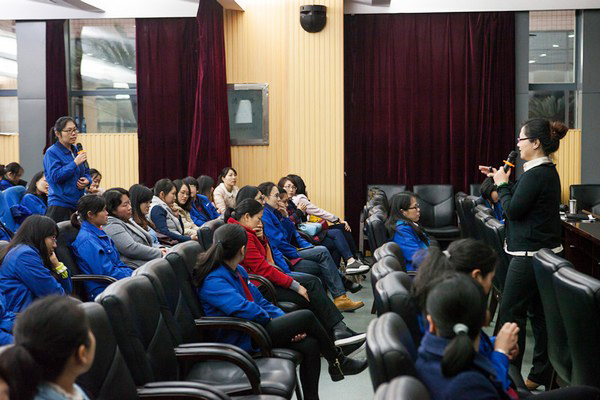 欢度三八节温暖必发家