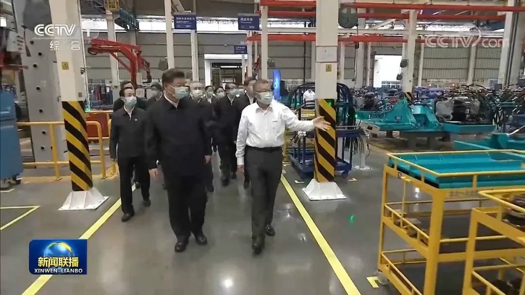 总书记“点赞”必发立异，，，，必发智能集中收看《新闻联播》