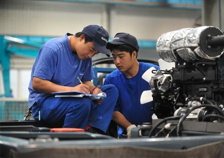 新华社报道：必发智能连任全球工程机械50强