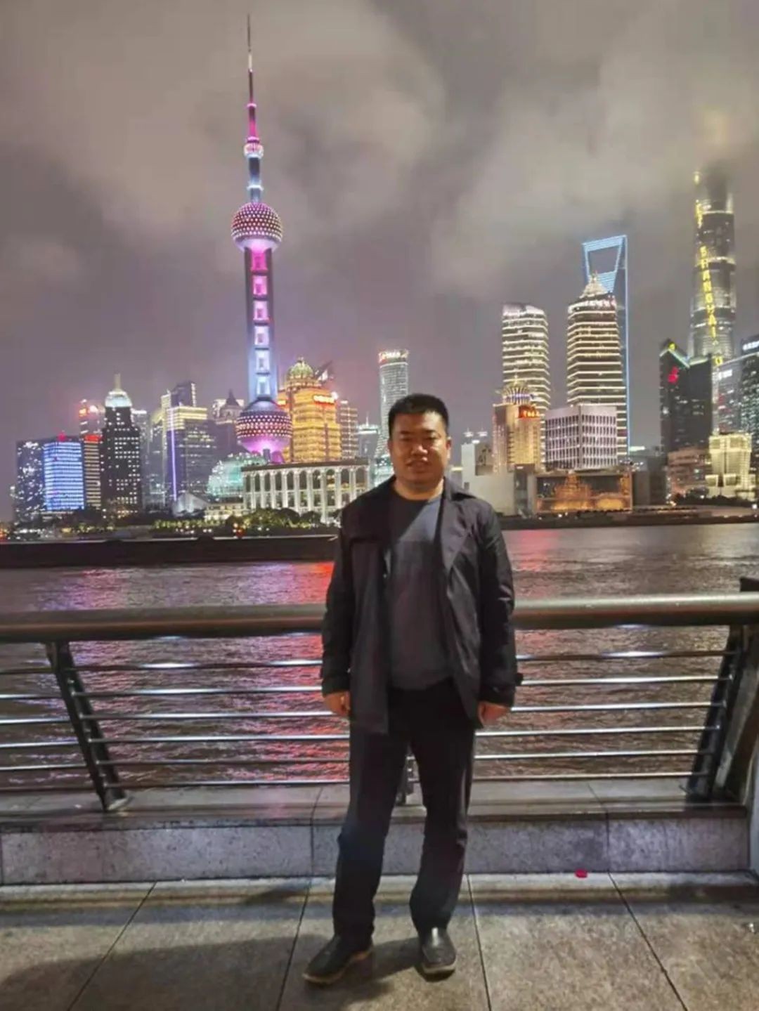 金戈铁马工程路 风雨无阻选必发