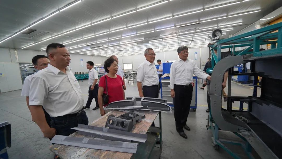 中国民用航空局总工程师殷时军率队考察调研必发科技