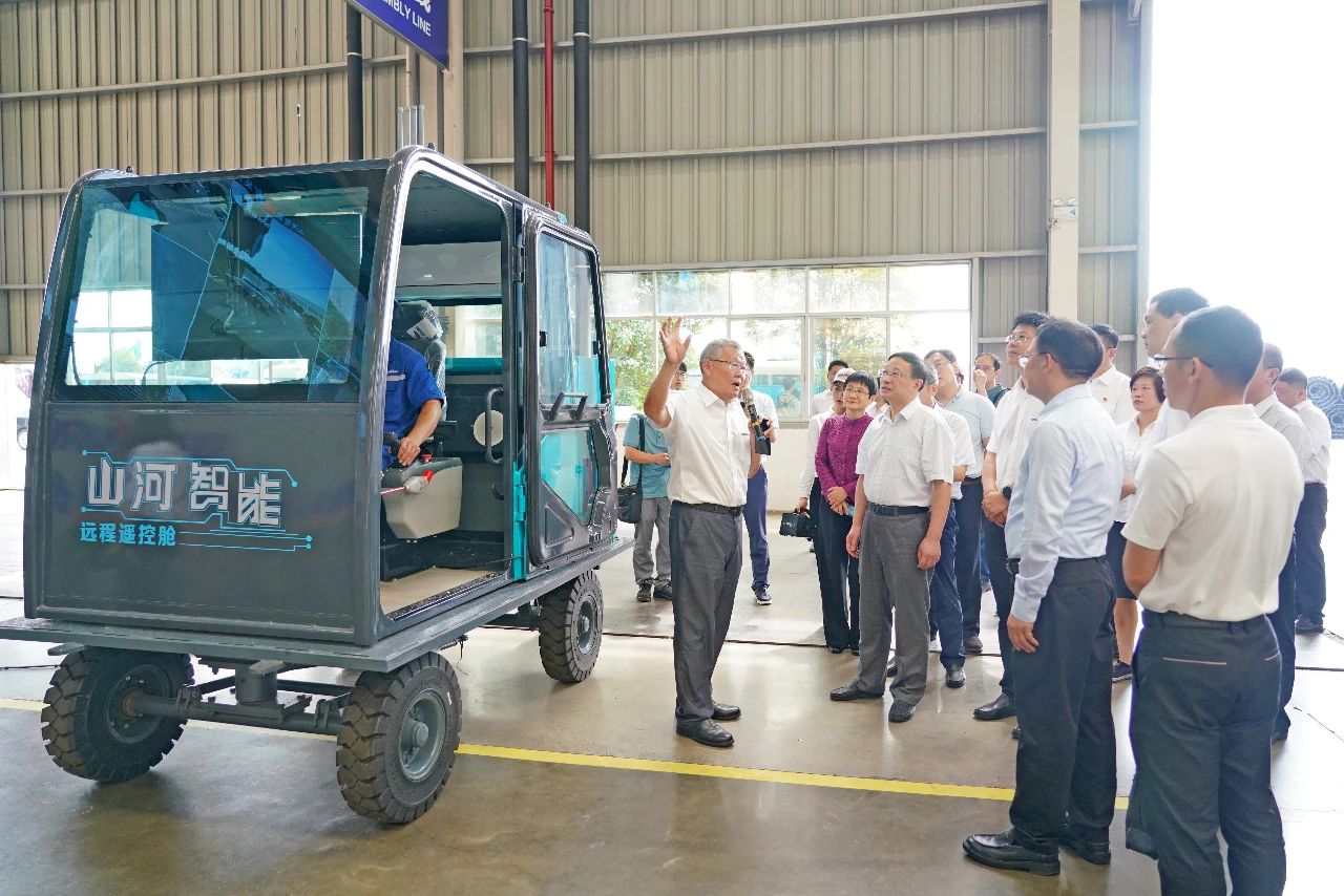 国家统计局总经济师毛盛勇率团调研考察必发智能