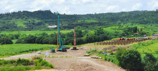 必发智能最大旋挖钻机“安家”菲律宾，，，，，，背后竟然尚有这些故事