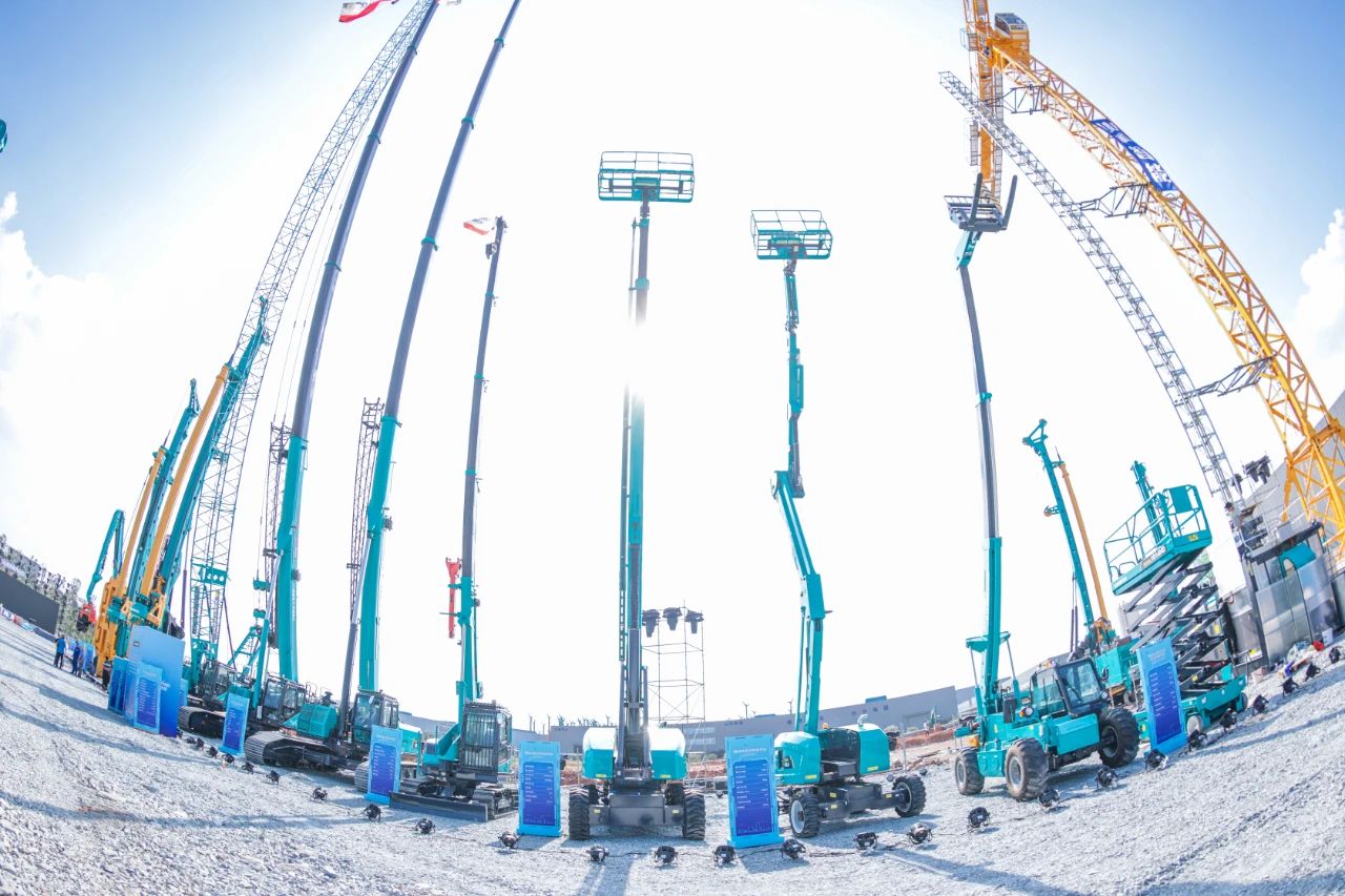 四大成套装备携手登。。。。。。”胤⒅悄芰⒁煨Ч故净峤怀觥傲裂鄞鹁怼