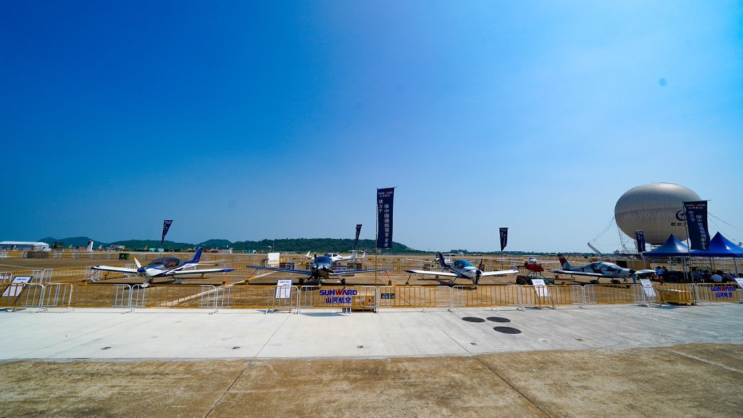 新机、航行演出…2021中国航展必发航空秀给你看