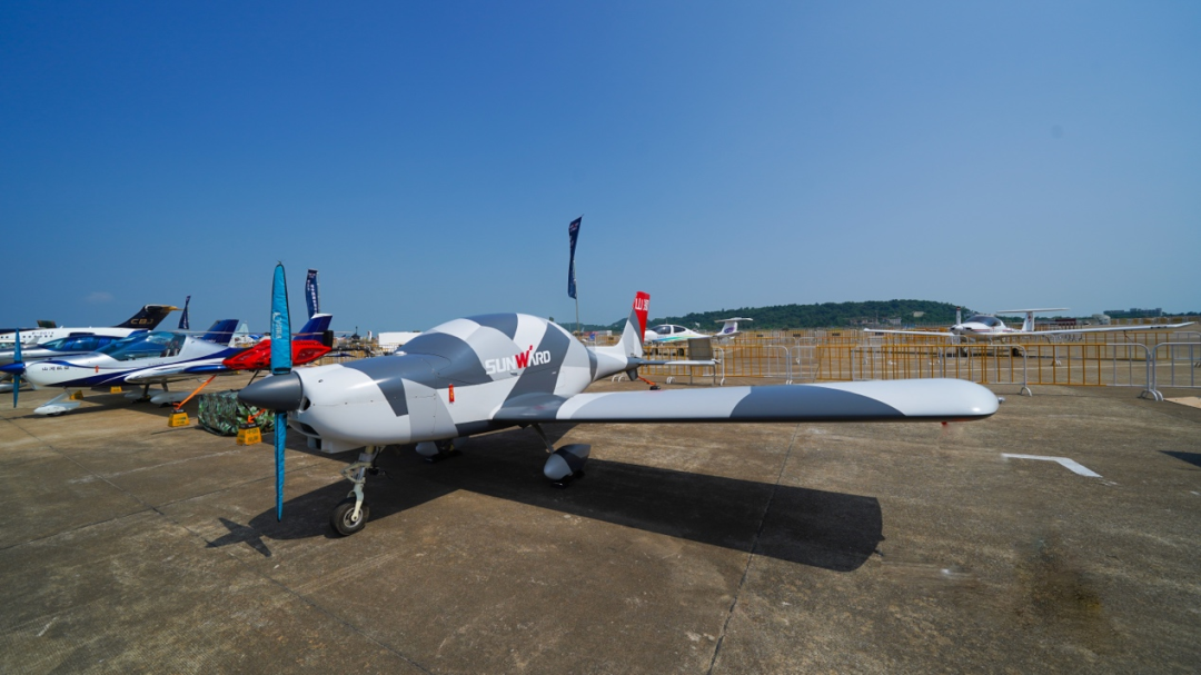 新机、航行演出…2021中国航展必发航空秀给你看