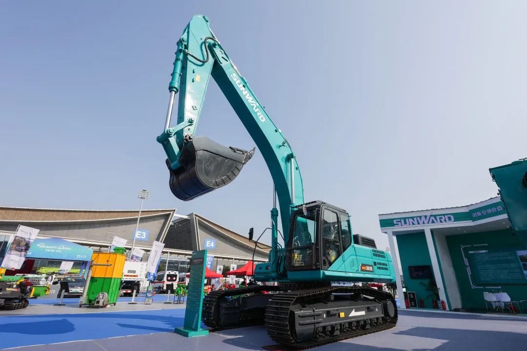 亮相中非经贸展览会！必发智能尽展工程机械国产品牌魅力