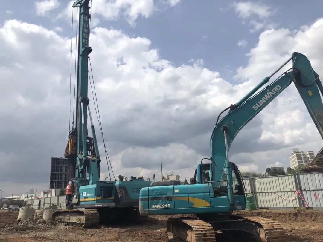 亮相中非经贸展览会！必发智能尽展工程机械国产品牌魅力