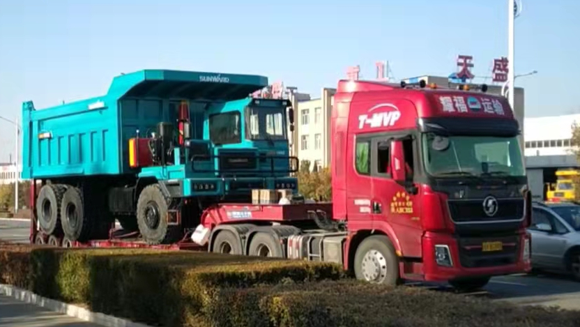 高设置、智能化……必发智能高端定制AT版105吨级宽体矿卡乐成下线