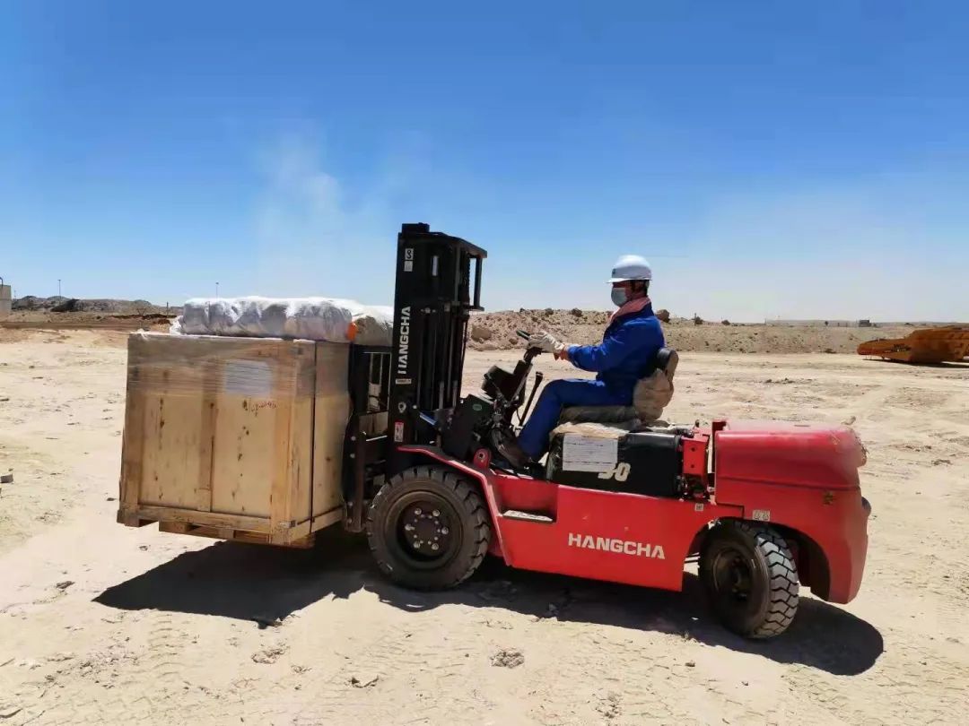 疫情当下，，，，逆行非洲——必发智能凿岩装备团队外洋效劳纪实