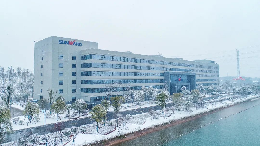 瑞雪兆有年，，，，邀您共赏雪中必发！