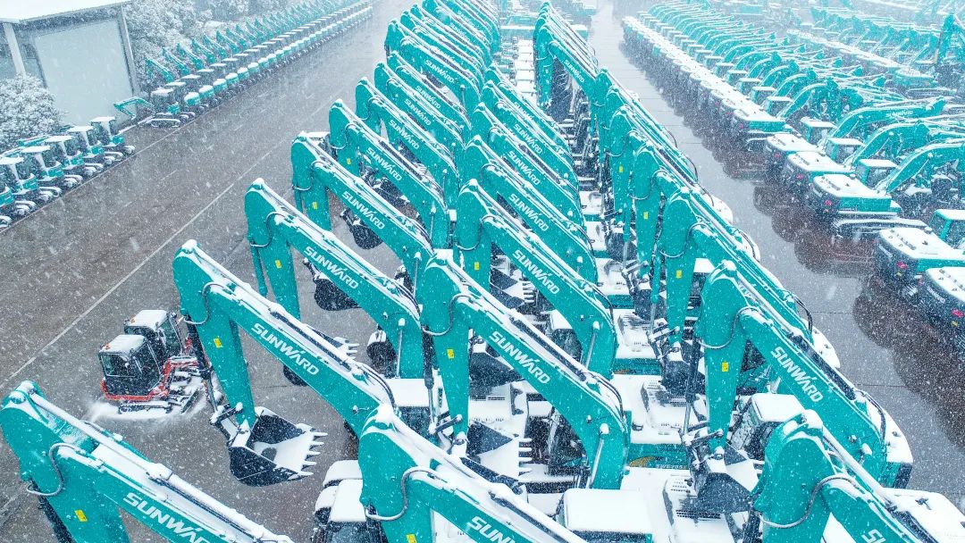 瑞雪兆有年，，，，邀您共赏雪中必发！