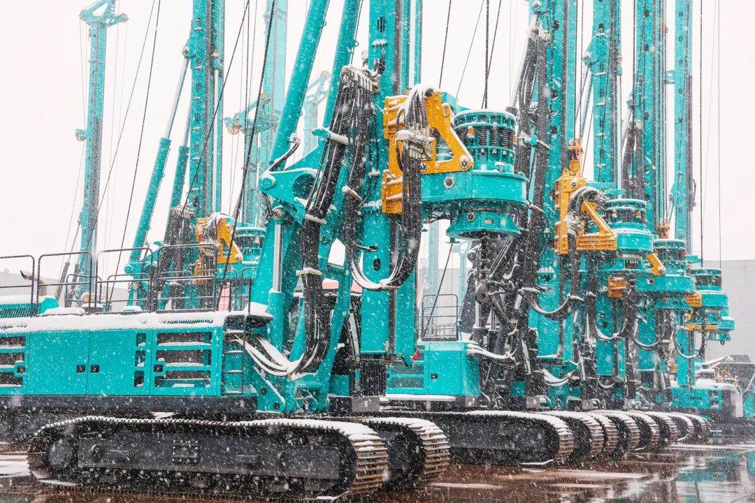 瑞雪兆有年，，，，邀您共赏雪中必发！