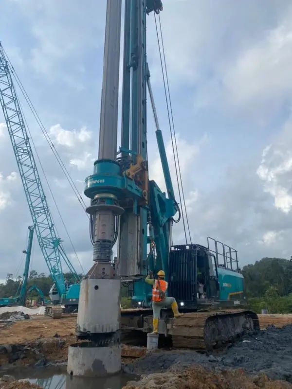 春节我在岗！为这些坚守外洋项目一线的必发人点赞