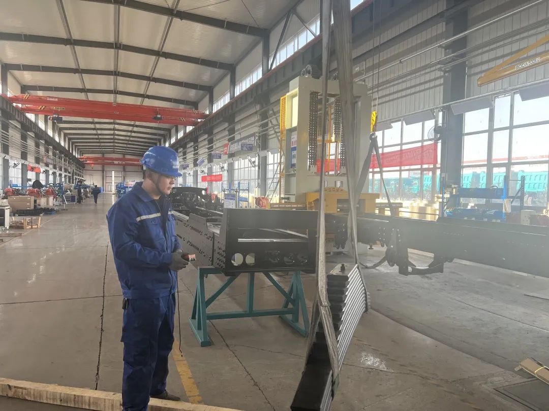 斩获亿元订单！必发巨鼎火热开工