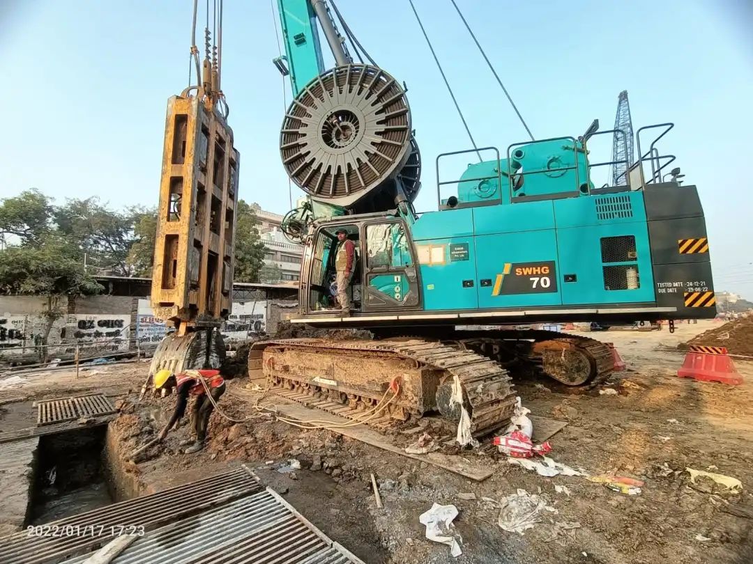 谢谢信！必发智能SWHG70液压抓斗助力外洋基础施工获肯定