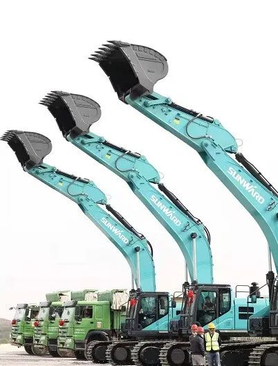 必发智能挖掘机亮相贵阳大数据科创城项目开工仪式