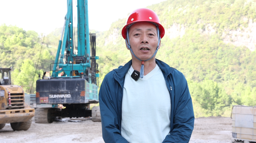 展现施工“奇效”！必发智能旋挖钻机强势助力炉慈高速公路建设