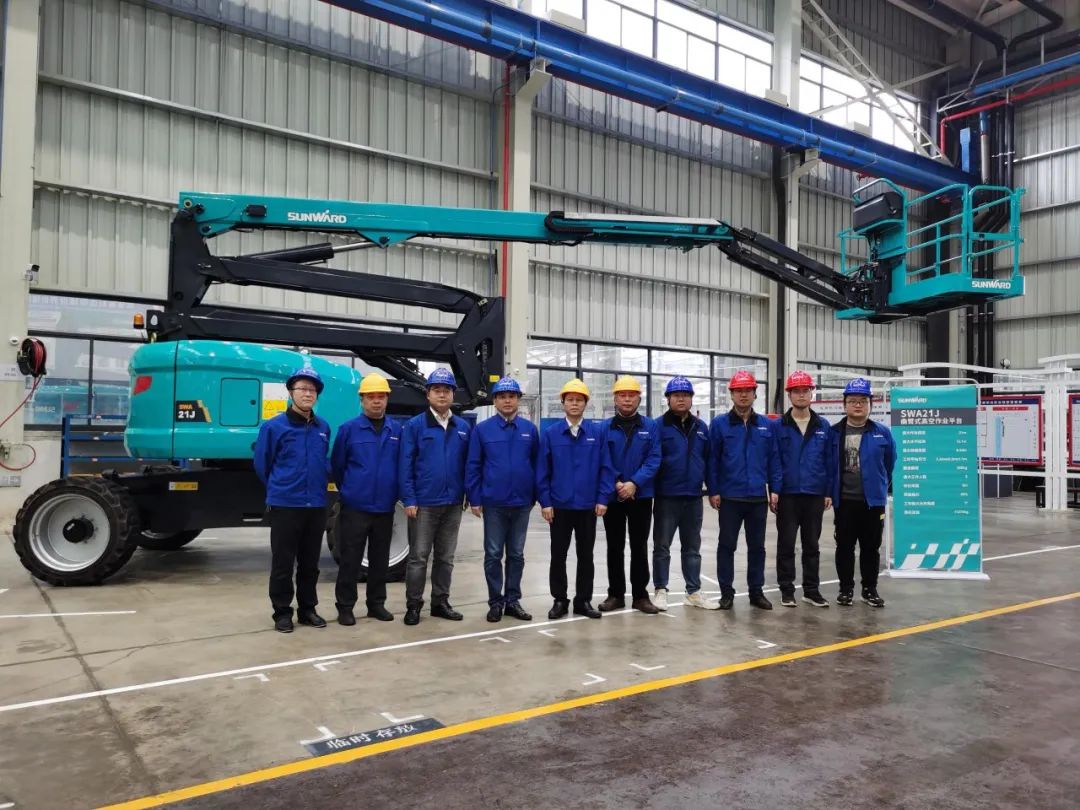 行业同级别产品之最！必发智能又一款曲臂式高空作业平台乐成下线