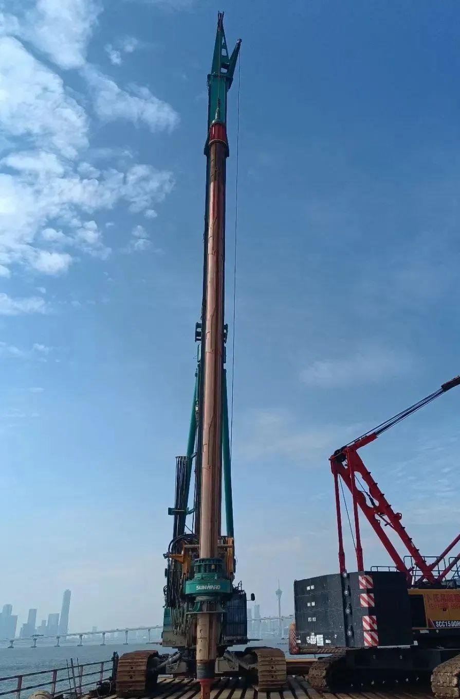 乘风破浪的旋挖钻机！必发智能助建澳氹第四跨海大桥