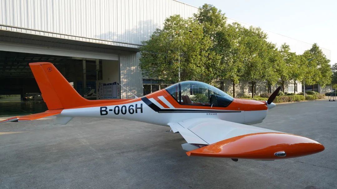 图集 | 阿若拉穿“鲨”衣，，，，，尚有更多套装为天空添彩！