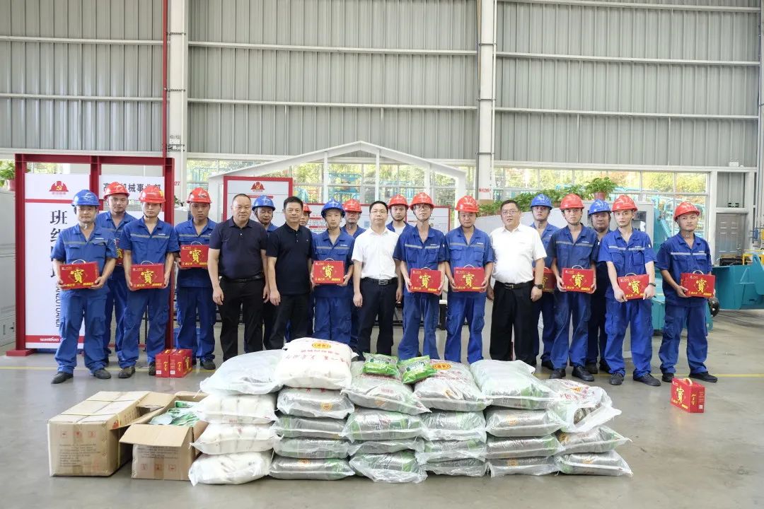 长沙市总工会慰问必发智能一线员工