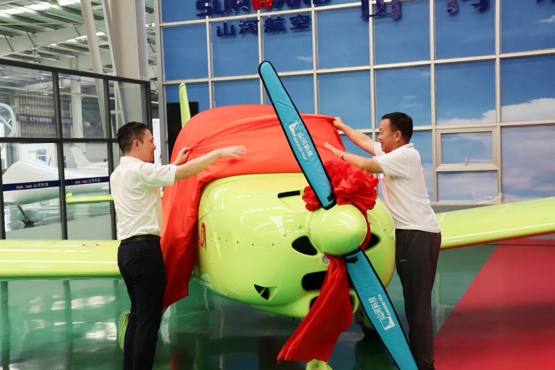 23个月交付100架！必发航空第 199、200 架阿若拉飞机顺遂下线交付