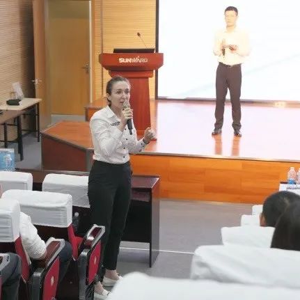 科技引领，，，，，，智行未来！博世力士乐立异岑岭论坛在必发智能举行