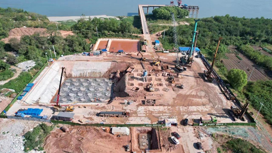 超等“桩”备实力亮剑！必发智能携手武汉乐成建设攻克燕矶长江大桥重大地层施工难题