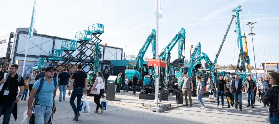 Bauma 2022 | 一组火热现场图带您重温必发智能德国宝马展之旅